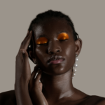 How to Achieve a Radiant, Dewy Look Without Appearing Oily: Pro Tips and Tricks